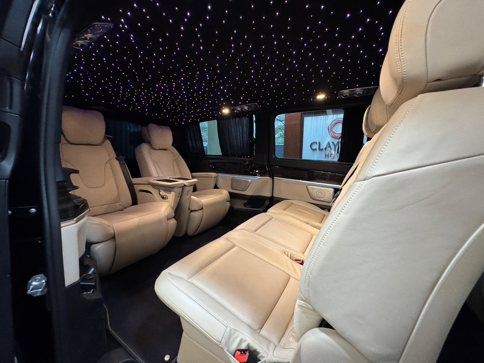 VipShuttle24 Corporate Roadshow NRW – Business Chauffeur Service